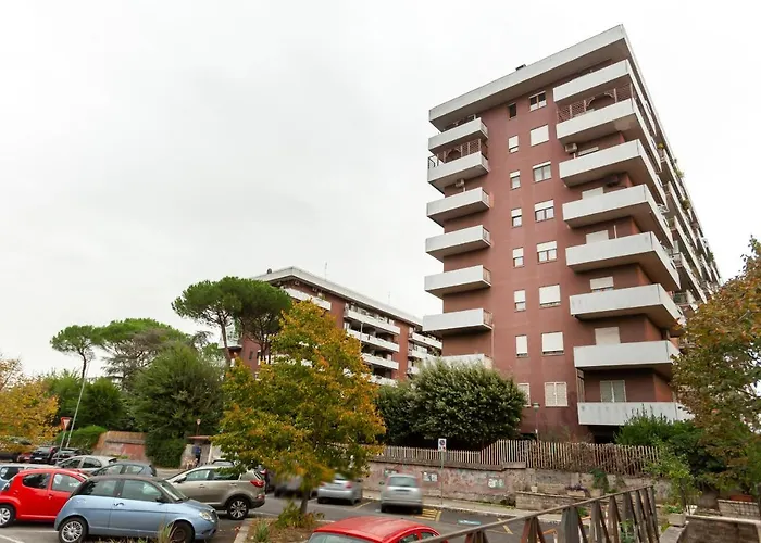 Lucrezia Cinecittà House